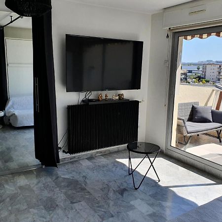 Superbe Appartement Plage Saint-Laurent Du Var Kültér fotó
