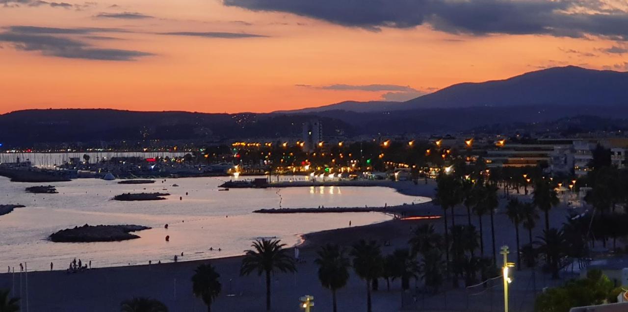 Superbe Appartement Plage Saint-Laurent Du Var Kültér fotó