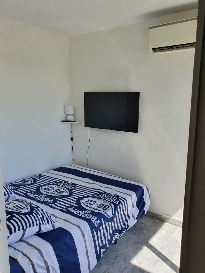 Superbe Appartement Plage Saint-Laurent Du Var Kültér fotó